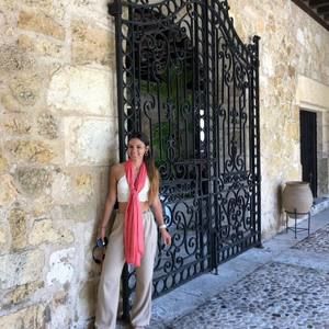 Meet your Posher, Angelica